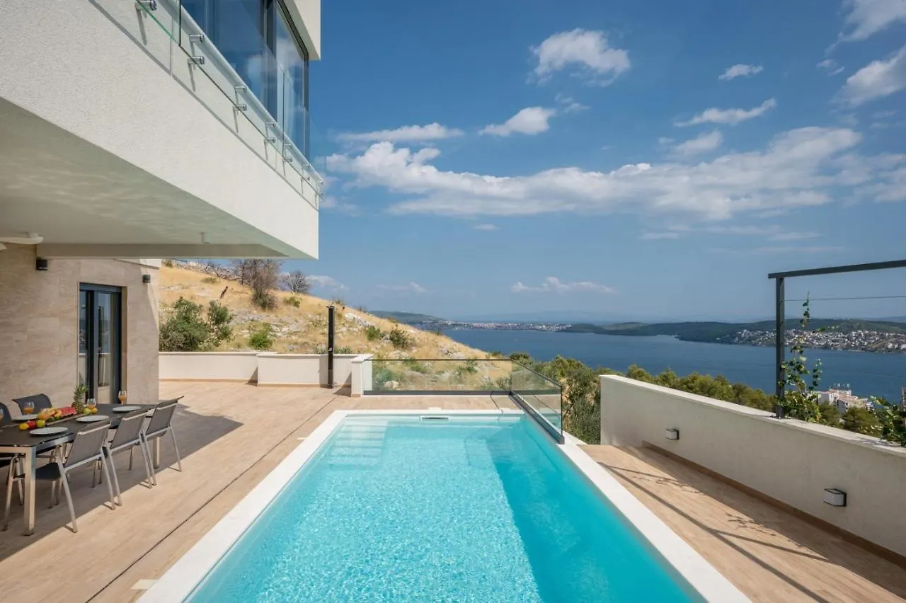New Villa Astera -Heated Pool, 4 Bedrooms, And Sea Views Seget Vranjica